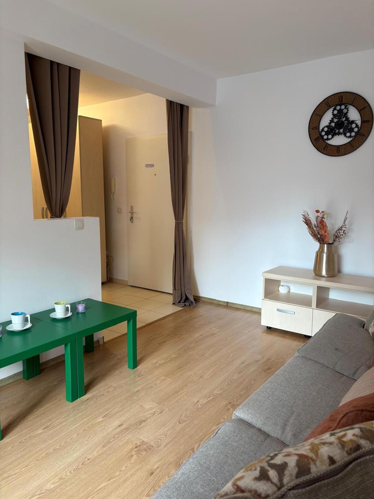Apartament Cusai Braşov Exteriör bild